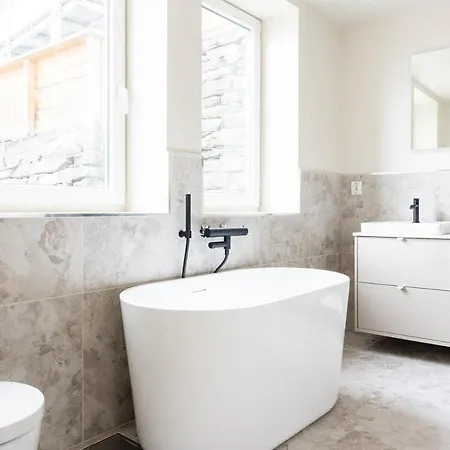 Appartement Large In Historical Street Bergen